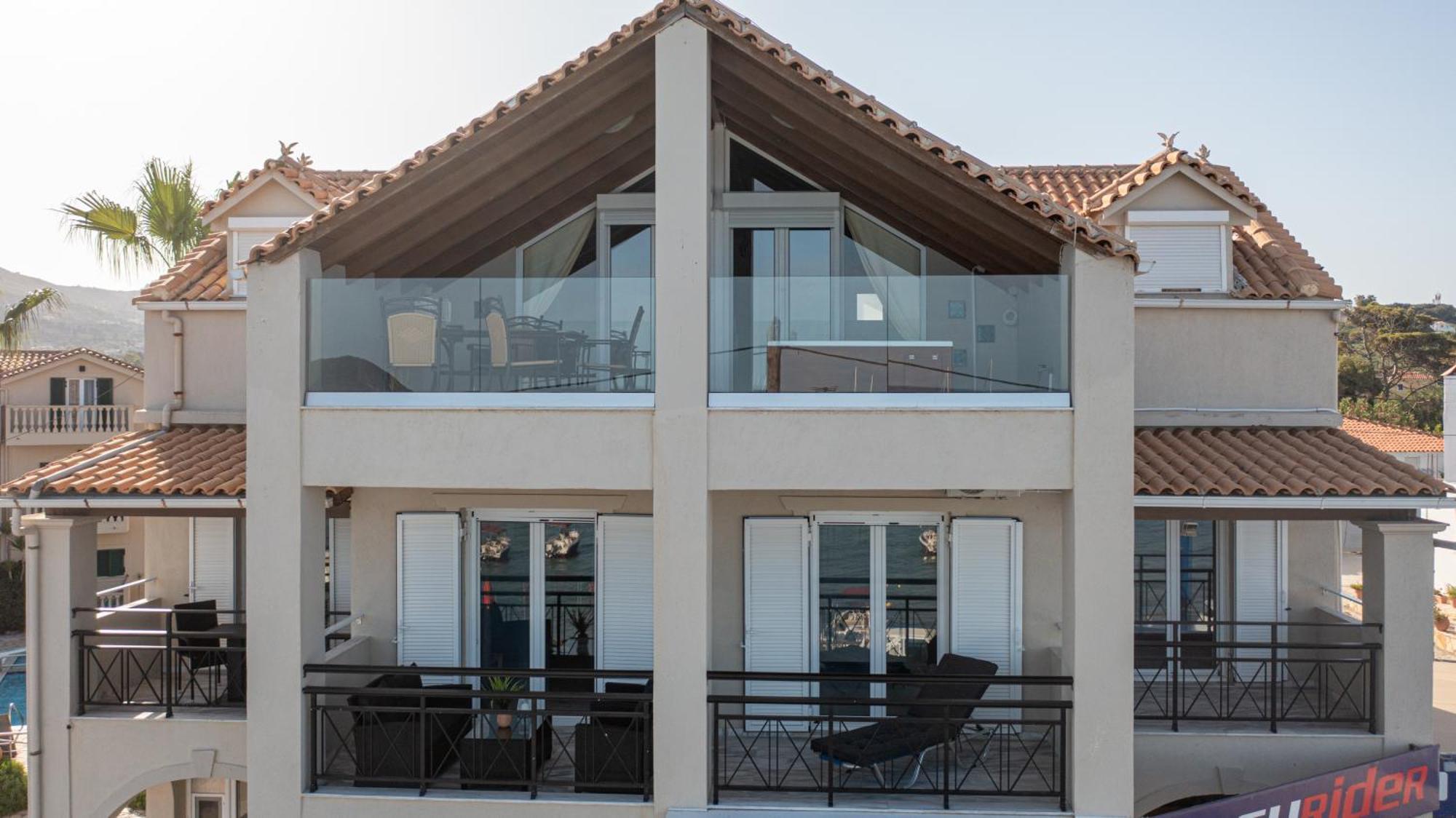 Lithakia  George Beachfront Apartments חדר תמונה