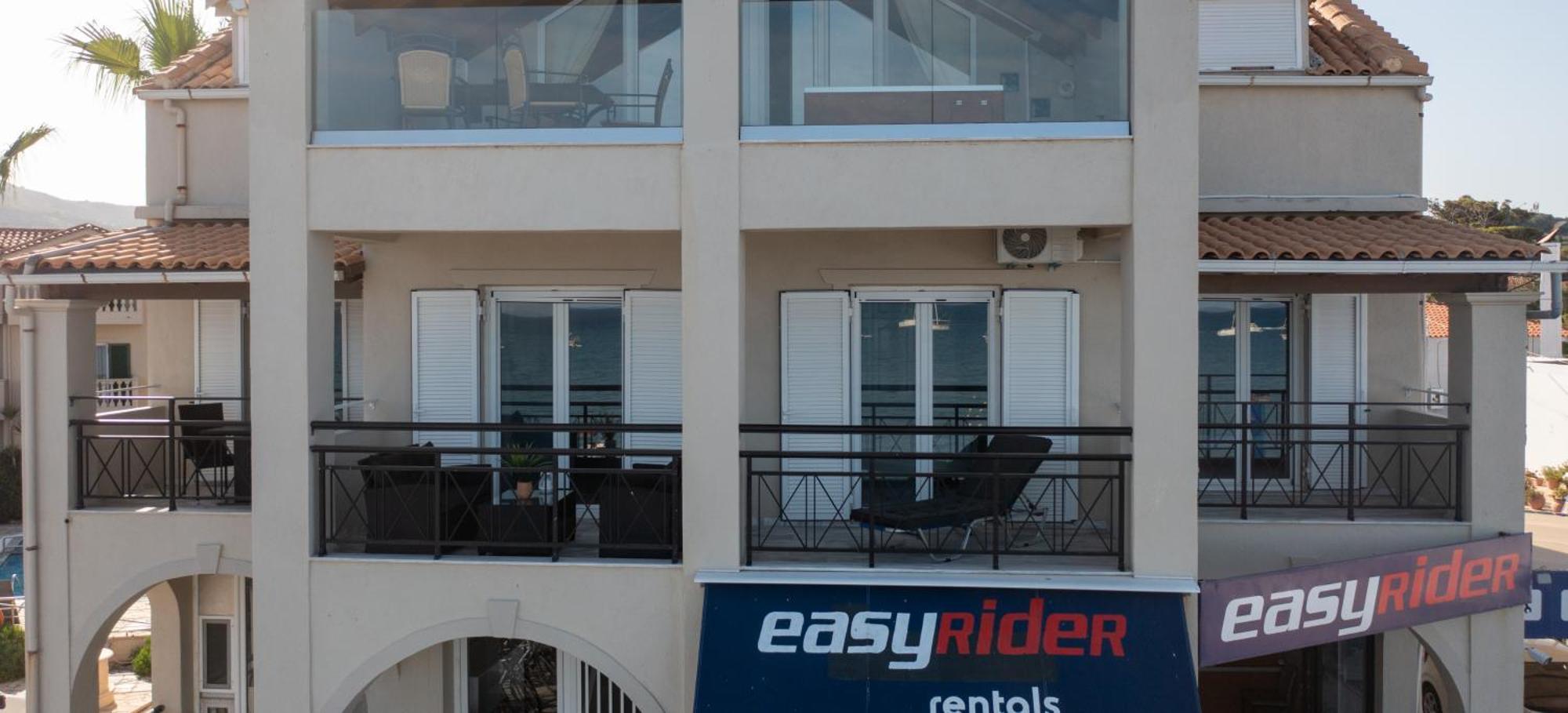 Lithakia  George Beachfront Apartments מראה חיצוני תמונה